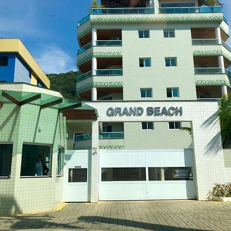 Condominio Grand Beach Ubatuba Eksteriør billede