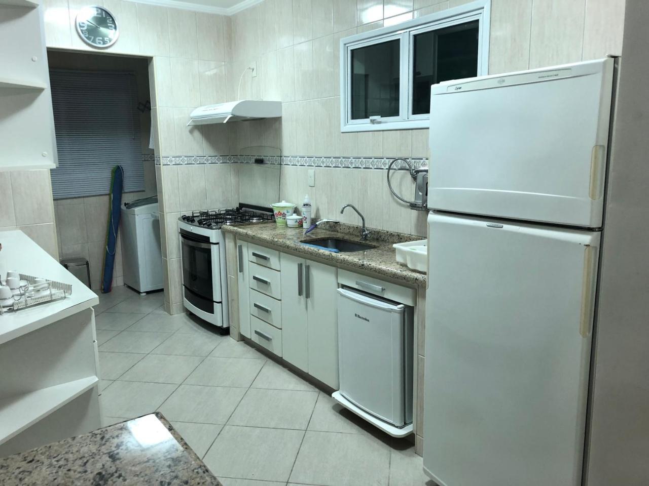 Condominio Grand Beach Ubatuba Eksteriør billede
